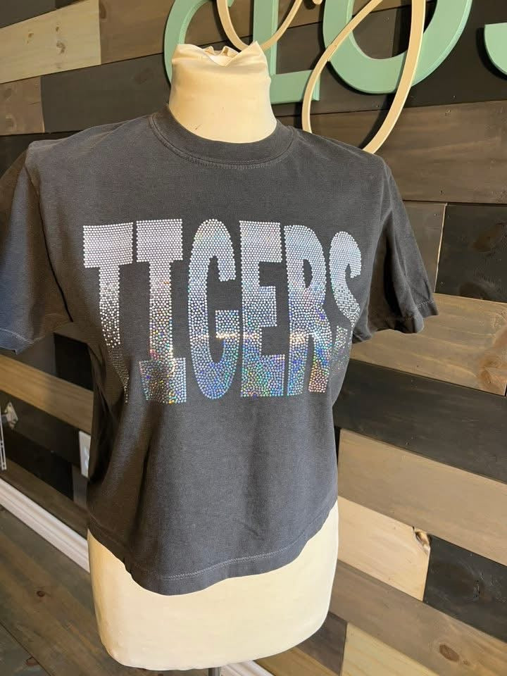 Tigers Cropped Spangle Pepper Comfort Colors T-Shirt